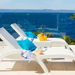 Vacation Hana