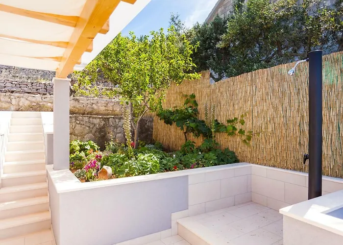 Vacation Hana Villa *